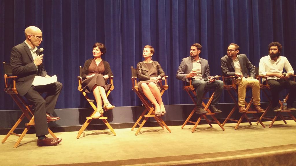 IDAorg's tweet photo. John Horne of @theframe from @KPCC talks with the filmmakers from JOANNA and THE REAPER. #DocuDay #Oscars2015 http://t.co/kyuwqPyV8l