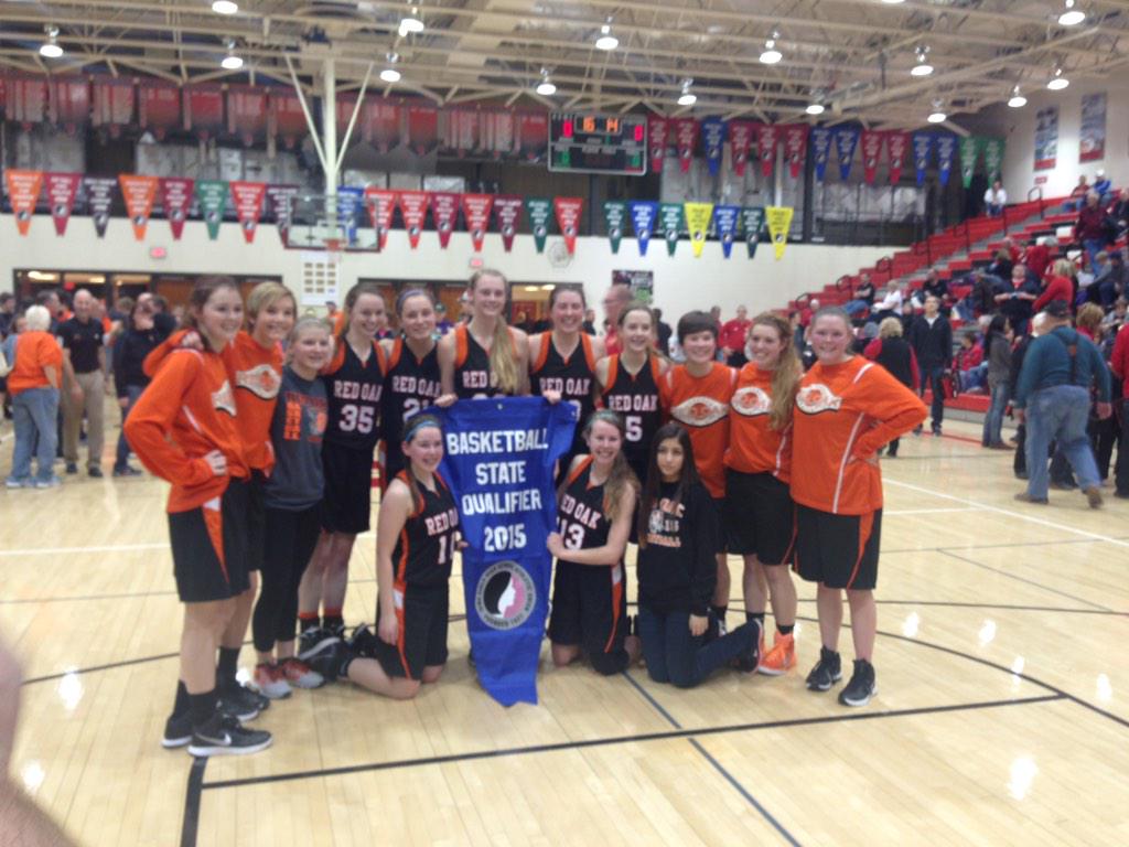 thisisROVB's tweet photo. On to STATE!!!!  Congrats on a great game, now let's go make some noise in Des Moines!!!! #TIGERdomiNATION http://t.co/plM9fjZR1R