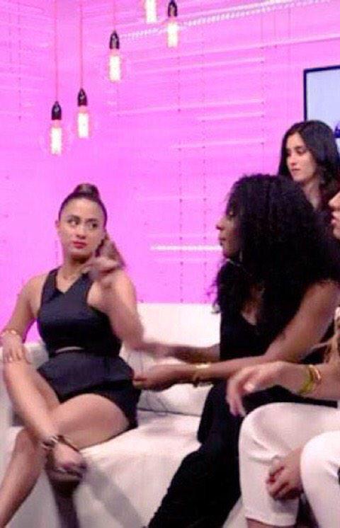 camnutella's tweet photo. Cuando veo que twittean sin los ht #VoteFifthHarmony #KCA http://t.co/gbb7RoQnh9