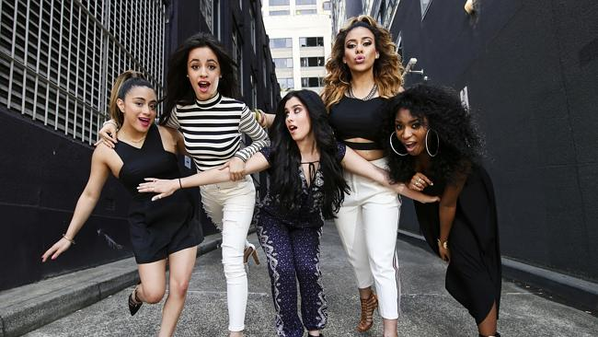 emailsrem's tweet photo. Post four pictures of fifth harmony and tag ten people
don't break the chain
use the hashtag #VoteFifthHarmony #KCA http://t.co/UHzKU35a4I