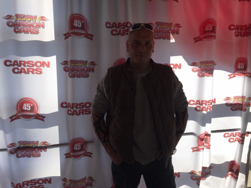 1800Project's tweet image. Say Hi to our newest customer! He bought a great new work van! Another Happy Customer#project1800 #carsoncars #Chevy