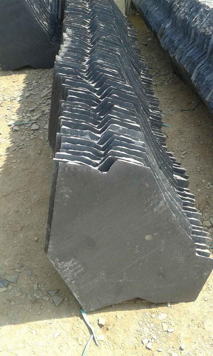 7RaveStone's tweet photo. #Krazzy#Random#Pavers#CalibratedBottom - #KotaBlackLimestone - #Romancing with #NaturalStone http://t.co/bwFPYi3EWZ