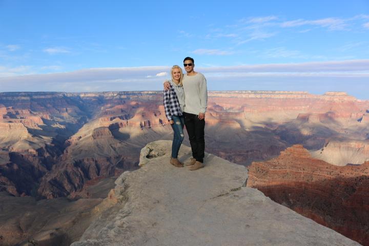 smhannem's tweet photo. Back drop or Grand Canyon? http://t.co/7z2kkbZUiu