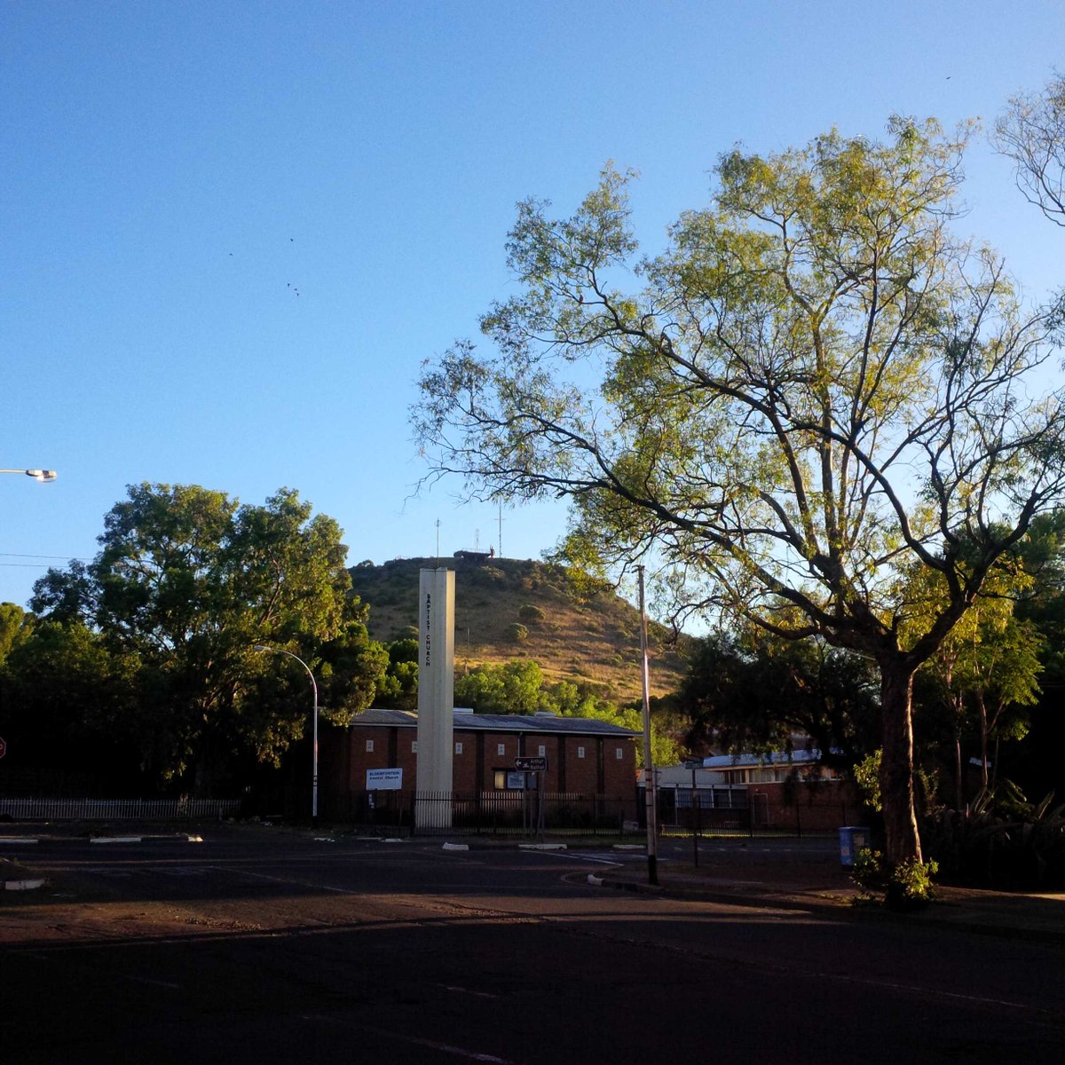 carienduplessis's tweet photo. Watch out Naval Hill here I come. Or should I watch out instead #helloBloem #loverunning http://t.co/iVoZmQ8A3O