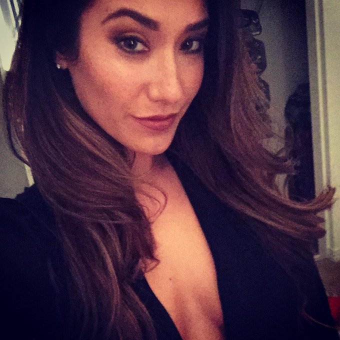 Time to go out on the town! #allblackeverything http://t.co/vmqVV9CKXT<a href="/tag/allblackeverything"class="tags">#allblackeverything</a>