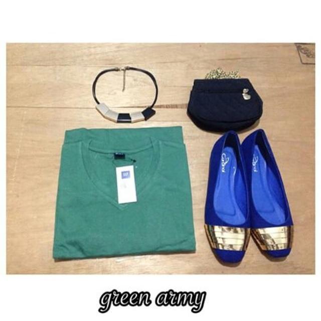 All size long gap; IDR 60k. Bahan kaos halus tebal #kaosgaris #stripes #kaospolos #jualkaospolos #kaospolosmurah