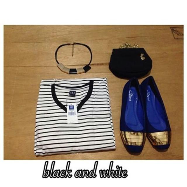 All size long gap; IDR 60k. Matt kaos halus tebal #jualkaospolos #kaospolos #kapsstripes #kaospolosmurah #stripemurah