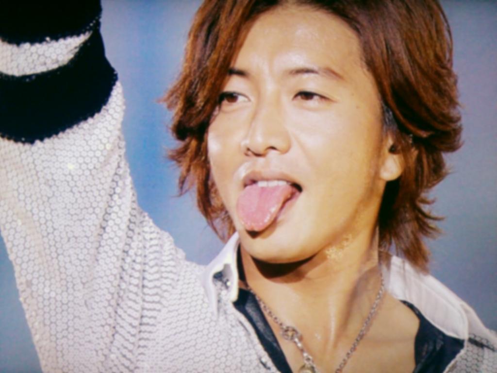 1chance ゆー どんなことにも全力で挑む木村拓哉 がほんとにすごいと思う 40歳過ぎても第一線で走り続けて堂々とカッコつけてるのがかっこいい 知名度が高いだけに叩かれること多いけどそれでも決して弱味を見せないし負けず嫌いだし尊敬してる Smap