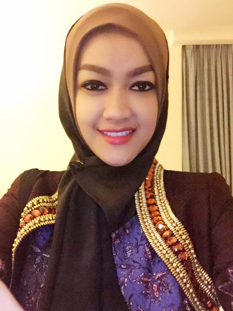 juliaperrez's tweet image. Selamat pagi semua 🙏 kiss from mekah