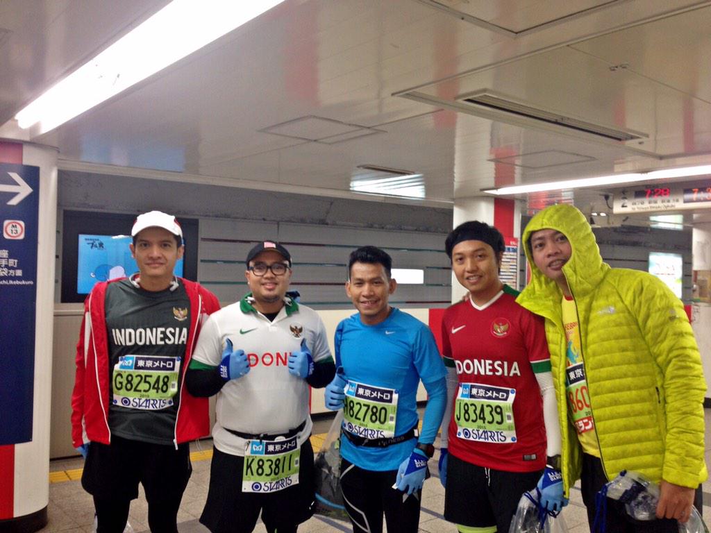 excellentrunner's tweet photo. #TokyoMarathon #TokyoMarathon2015 @ReebokID @ePlanetSports @dimasseto_1 @AdeSarah @dhiniaminarti29 @ibnujamilo http://t.co/yiYGgmFZNr