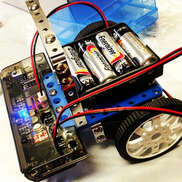 Otherbots's tweet image. Built A Robot Today 😊🎮 #robolink #robot #mouse #levelone #robotics #mechanical #engineering #fun #cool by tomboytur…