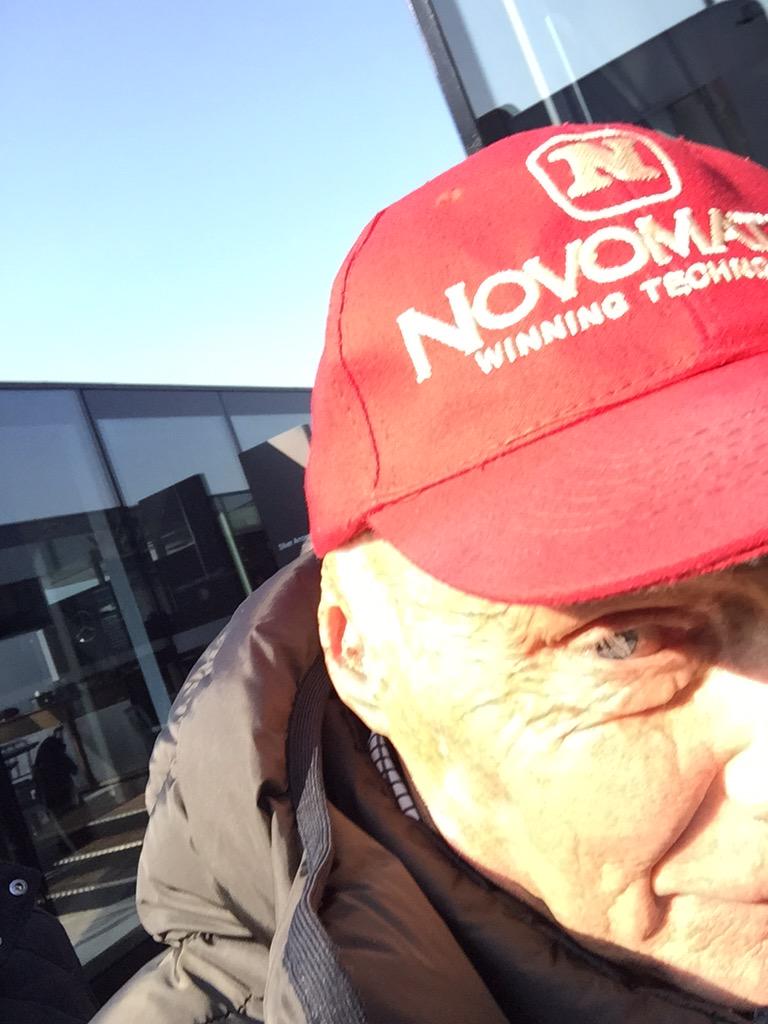 Happy Birthday to F1 legend Niki Lauda! Thanks for the letting me have a selfie with you the other day... 