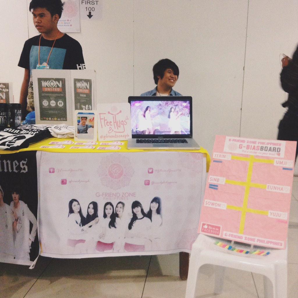 GFriendZonePH's tweet photo. Thank you to the GFRIEND fans who dropped by our booth on #KSS5 !! 💖 http://t.co/u5rXMTeVyc