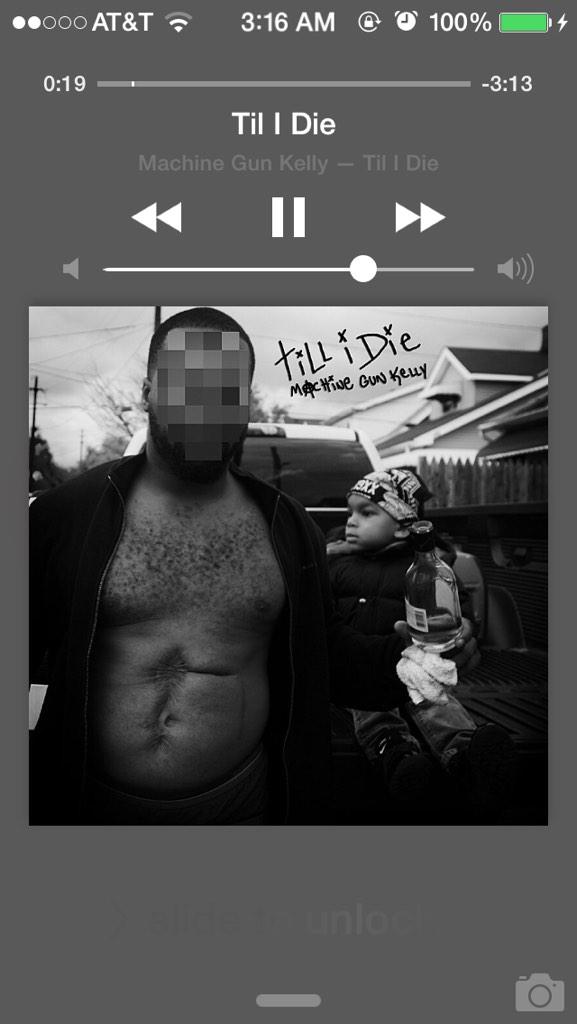 dessdanielle's tweet photo. i needed to turn up for 5 mins.✖️ http://t.co/hwQavVc4sg