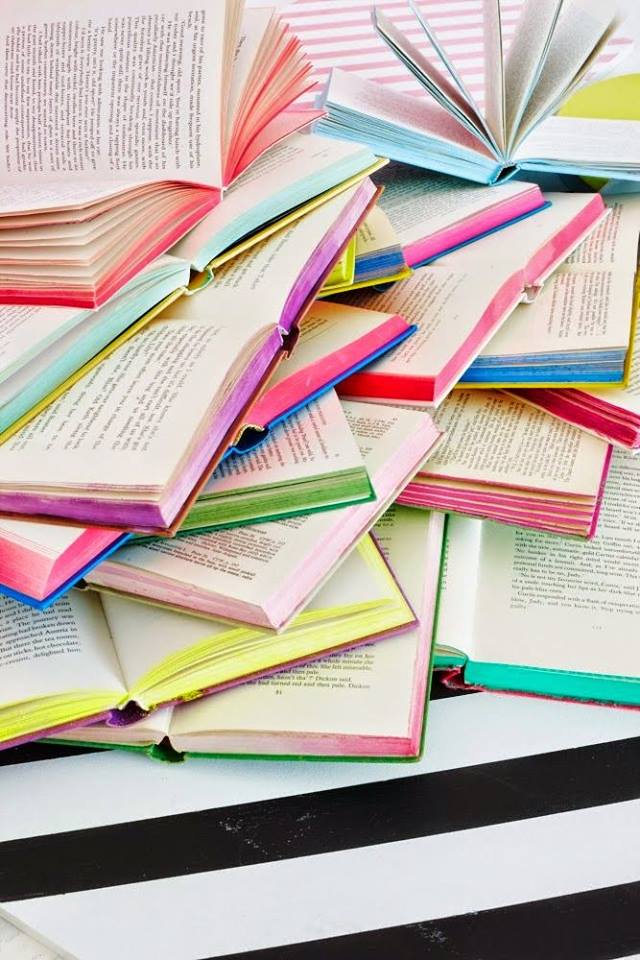 tag_stories's tweet photo. "I am a believer that color affects people's mood" #qotd #tagstories #bedifferent http://t.co/LlSbqHdPRO http://t.co/CDpLBwiJyG