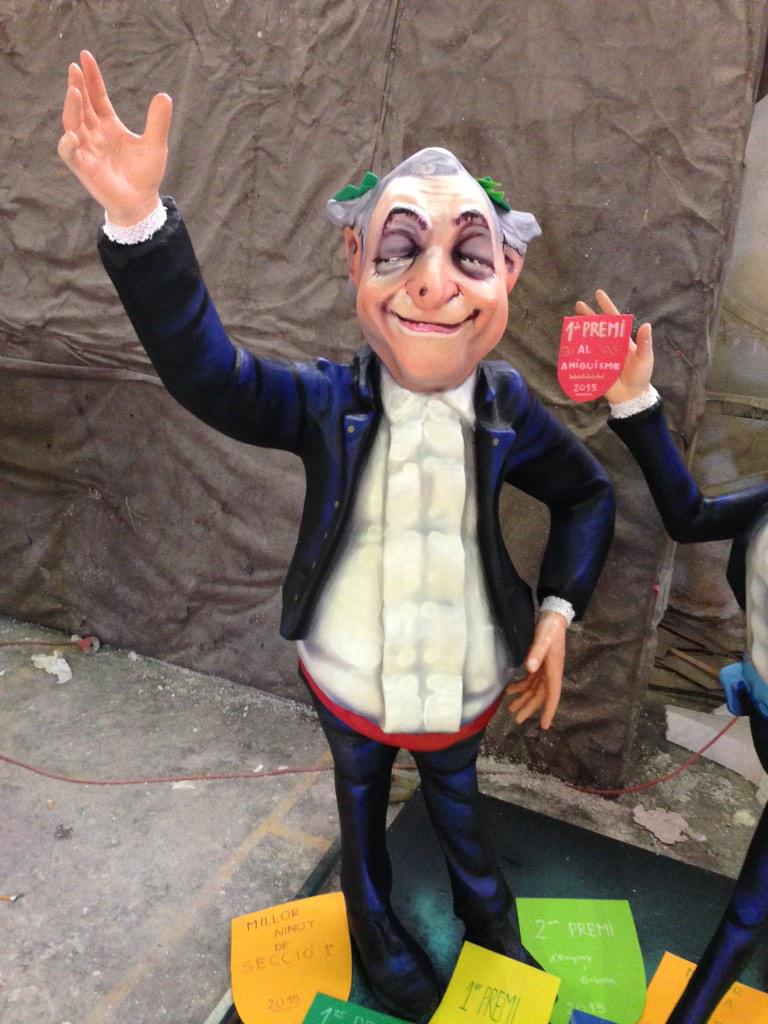 FallesLisarde's tweet photo. Ninot Grande para la Exposicion de Paterna de la Falla El Molí http://t.co/KbA63kWJ87
