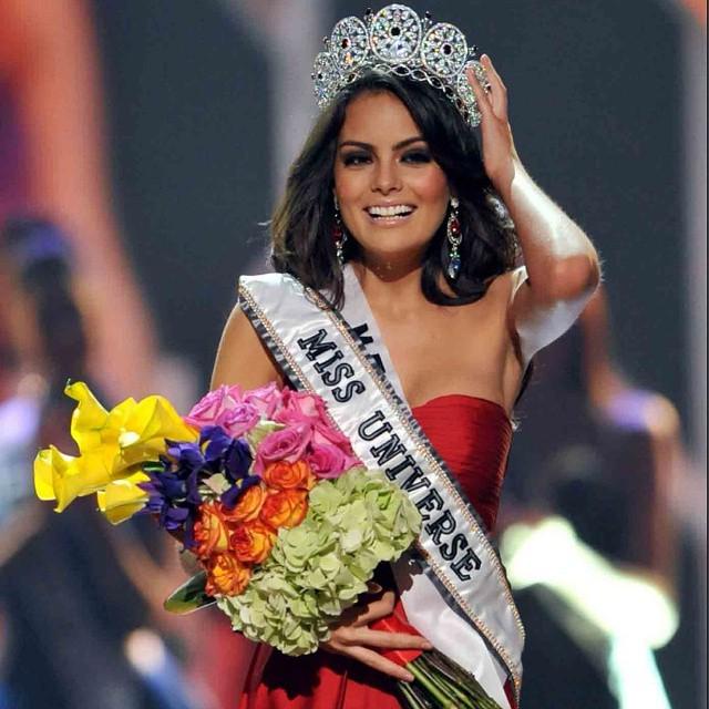 Happy birthday to Ximena Navarrete aka Miss Universe 2010 !! 27 years old ! 