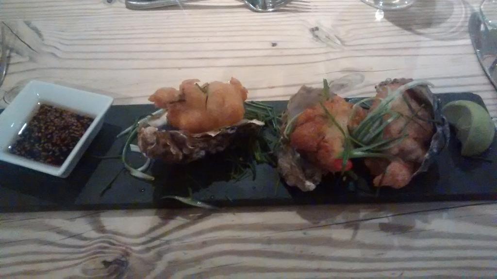 Excellent <a href="/SimpersoSuffolk/">Simpers of Suffolk</a> tempura oysters <a href="/Westleton_Crown/">The Westleton Crown</a> this week. Plump and tasty...