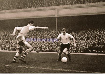thfcnostalgia's tweet photo. #OnThisDay 1958 Cliff Jones attacking during his Tottenham debut in a 4-4 draw against Arsenal at Highbury #THFC http://t.co/Nudt0xcUfu