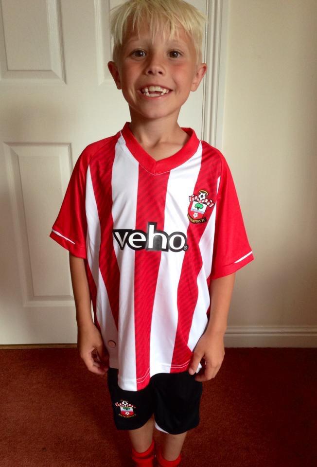 AliSimonsen's tweet photo. Josef is mascot today, he can't wait to meet his fave players! @SouthamptonFC @GPelle19 @ShaneLong7 @AlderweireldTob http://t.co/KQiwA33f6N