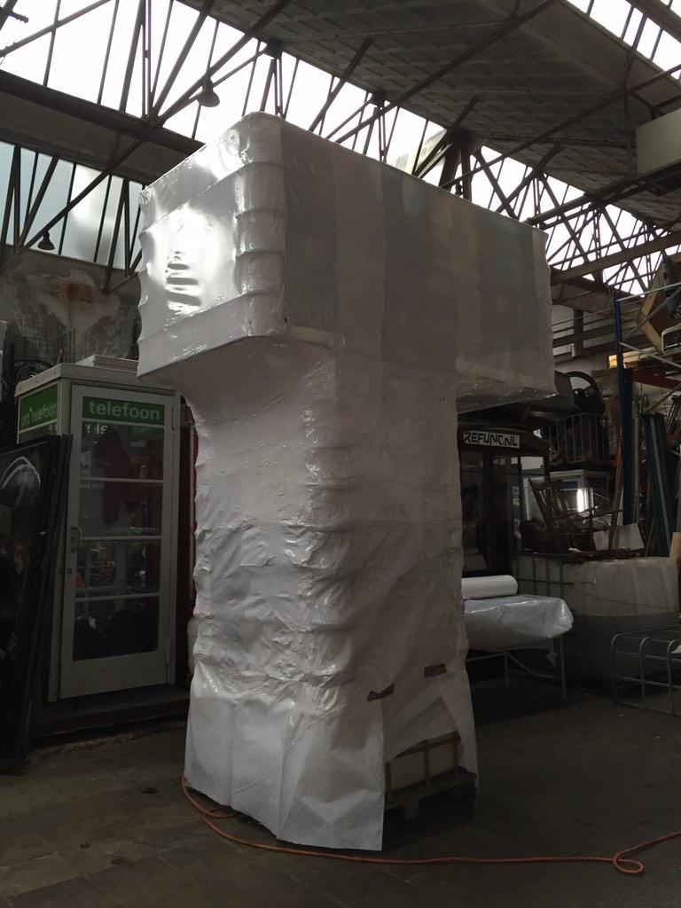 refunc's tweet photo. Shrinkwrapping everything http://t.co/ssmQx4Qr0V