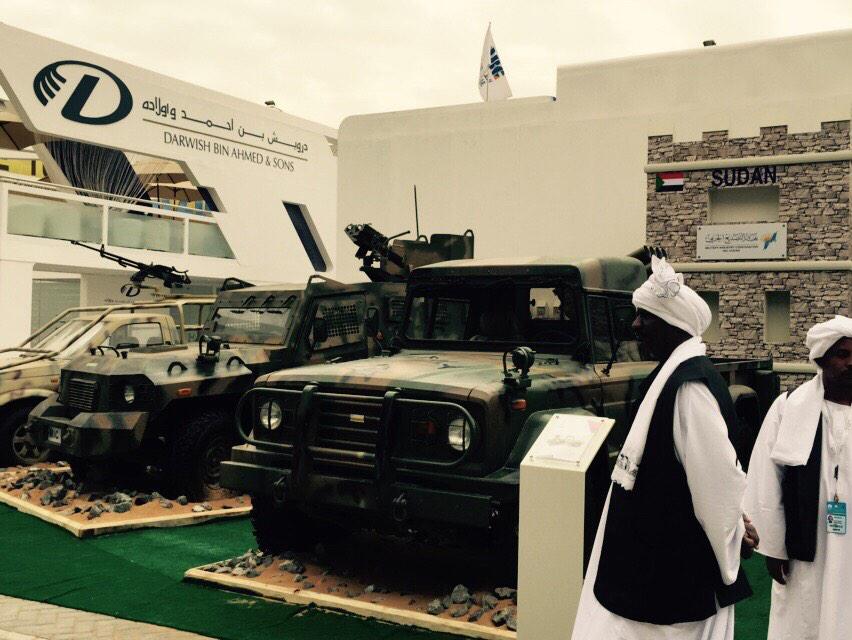 IDEX 2015 - International Defence Exhibition  B-cjjmDCMAAmhne