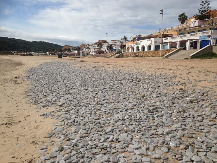 diarioalgeciras's tweet photo. Desaparece la arena de las playas de Getares y El Rinconcillo
http://t.co/HcZ0WRjvLz http://t.co/JPizo5wKGu
