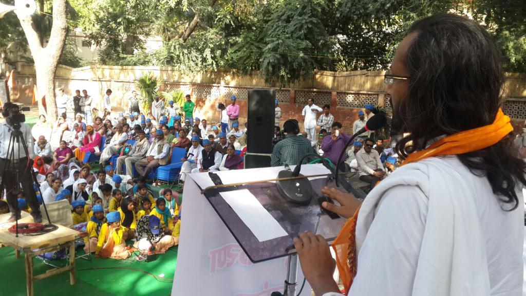 SaveYamunaRiver's tweet photo. Jantar Mantar Warning Rally Feb 22, 2015 http://t.co/NdmNs5UUvo