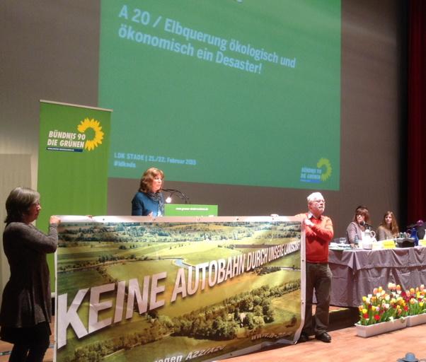 jensrowold's tweet photo. Bundesrechnungshof rechnet mit deutlich höheren Baukosten. #ldknds #a20nie @PeterMeiwald http://t.co/H9CAW9HO4a
