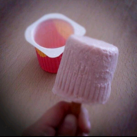 Crezzio™ auf Twitter: "Y quien no ha hecho un helado de petit suisse? http://t.co/2XlsyqE4DP" / Twitter