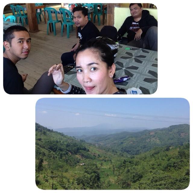 veeyaaaa's tweet photo. Dinikmati disyukuri http://t.co/X9DS1QO8aN