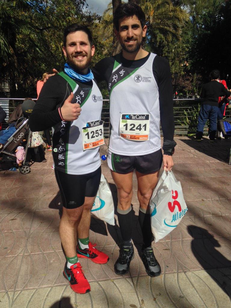 safd_ucv's tweet photo. Finaliza la #MediaMaratonXàtiva y el seguimiento del @safd_ucv a @jose_jbo88 y @jordiar1.#UCVrunning http://t.co/xbx4EV227l