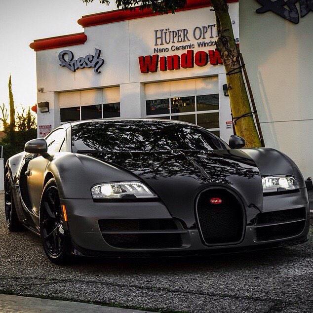 EverythingArma3's tweet photo. Bugatti 🙌 http://t.co/ldOoVUDxfo