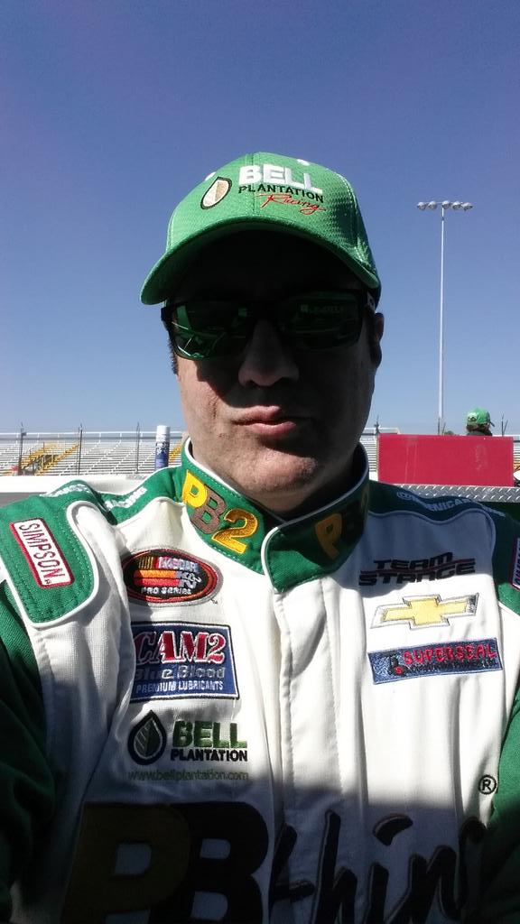 msenicaracing's tweet photo. Gotta love #raceday #nascar #teamstange #bellplantation #team47 #speedweeks2015 #excitedforthe500 http://t.co/7ilhrMEfIx