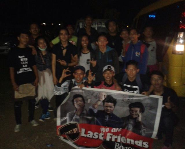 myLASTCHILD's tweet photo. Dan pastinya makasih LF yg udh nge-LIVE &amp; yg dirmh rela melek ampe mlm ntn kt di @Official_MNCTV, met istirahat yak! http://t.co/XFb49hkqpP