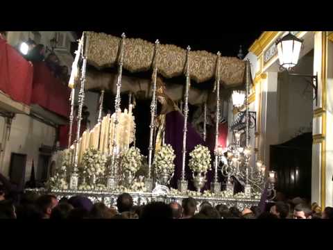 hdad_la_columna's tweet photo. Lunes a las 9, ensayo de los costaleros del paso de Palio en la Capilla. http://t.co/IzZ6vtzwnJ