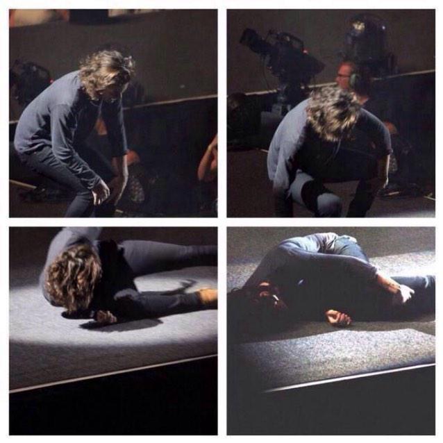 rnbzaynie's tweet photo. "It’s mutual. We’ve discussed it.”

-Harry about Louis, 4 years ago today 

#HappyAnniversaryLarry http://t.co/I1nS1nEesu