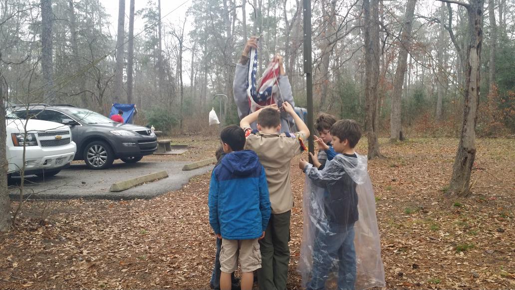 CordovaFamily5's tweet photo. Preparing for the closeout ceremony here at Huntsville State Park. #Cubscouts #Pack30 http://t.co/vErxYlxjoa