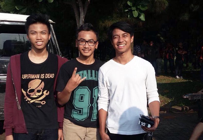 ;) "<a href="/Naufal_ak/">naufal a</a>: Wuhuuuuu\m/ <a href="/JosaphatKlemens/">Josaphat Klemens</a>"