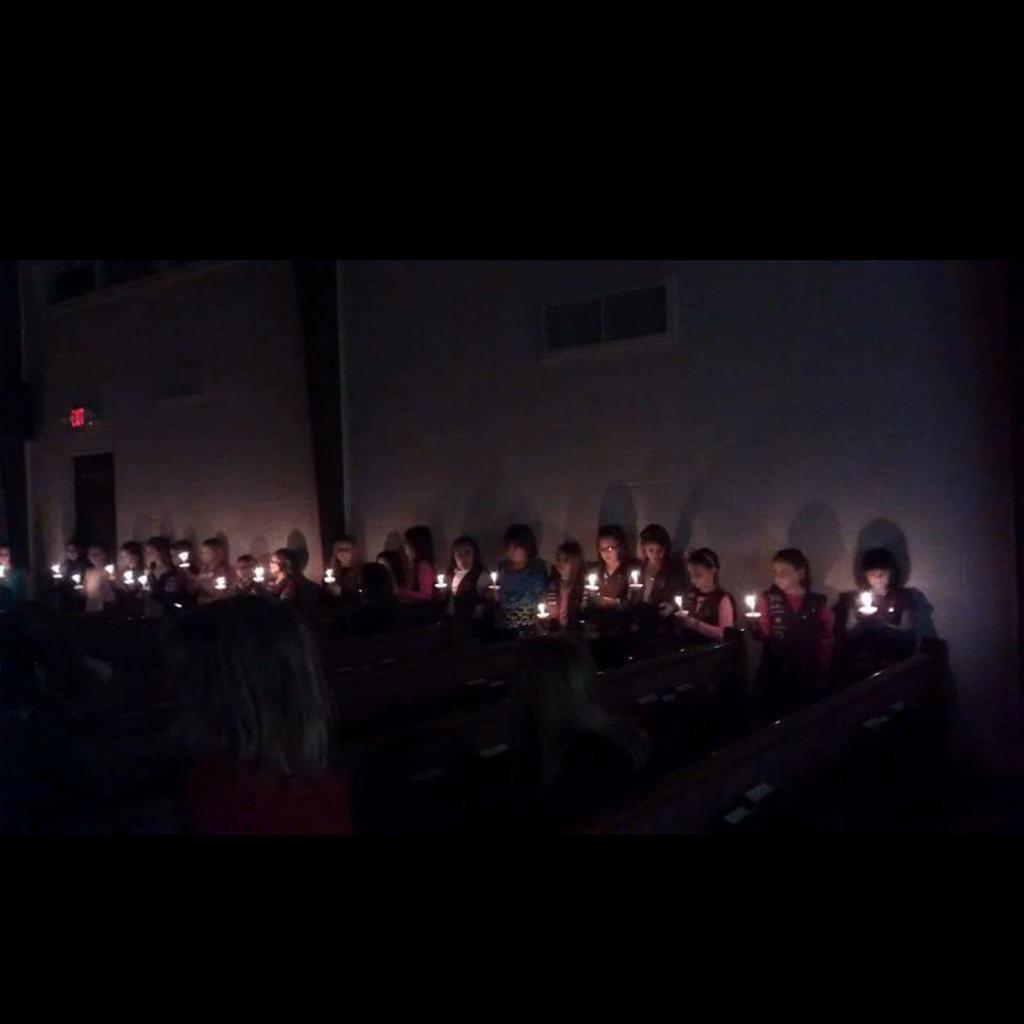 ebarath10's tweet photo. #guidinglight #WTD2015 #troops1008-1009-5566-1138 
Happy World Thinking Day from OHIO! @GSBlackDiamond @wagggs_world http://t.co/nUZN3di3o1