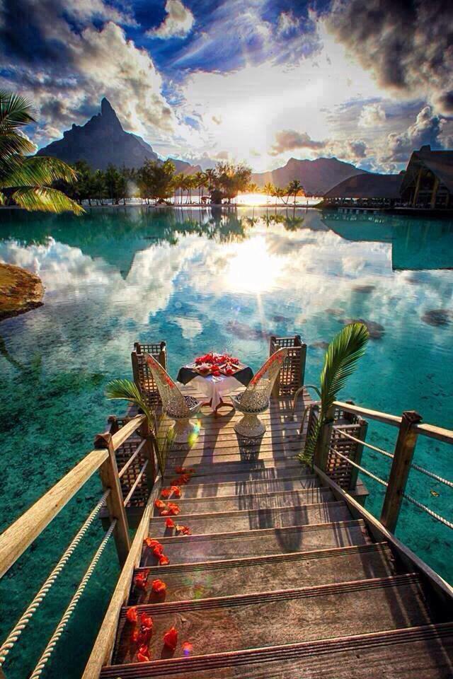 RichFamilyGoals's tweet photo. Being able to travel wherever you want😍🌴✈️ #vacationgoals http://t.co/cySHaFWcLl