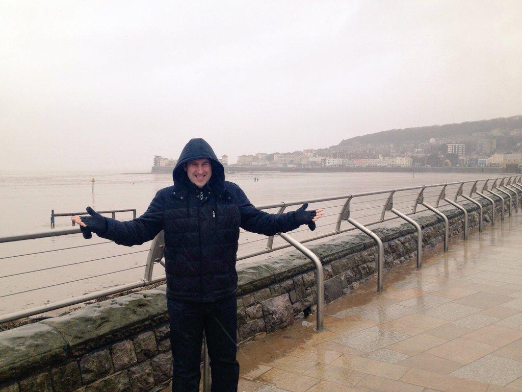 Oh I do like to be beside the seaside #WestonSuperMare