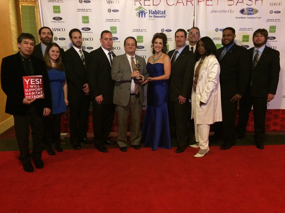 Congrats to #IBEW Local 58 who volunteered their time and skills for #habitatforhumanity Detroit. <a href="/IBEWRENEW/">RENEW</a>