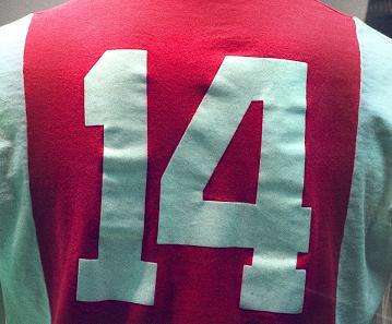 PSVStats's tweet photo. De voorsprong in punten van PSV op Ajax... http://t.co/XSm31osWyn