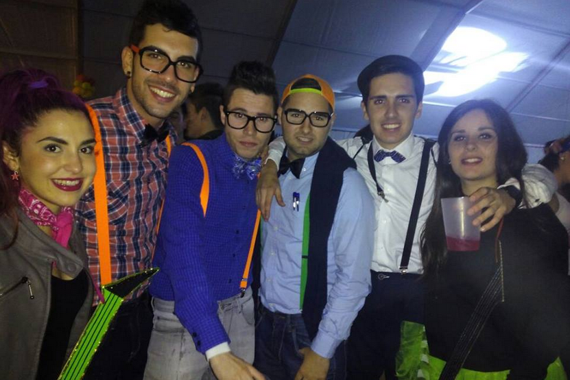 jesusquetecunda's tweet photo. Con @andresgregorio4 @AntonioQtecunda @Jesus93gpHi 
#lolita @maribo77 #cabezoenpollon http://t.co/PYOv1hT7X1