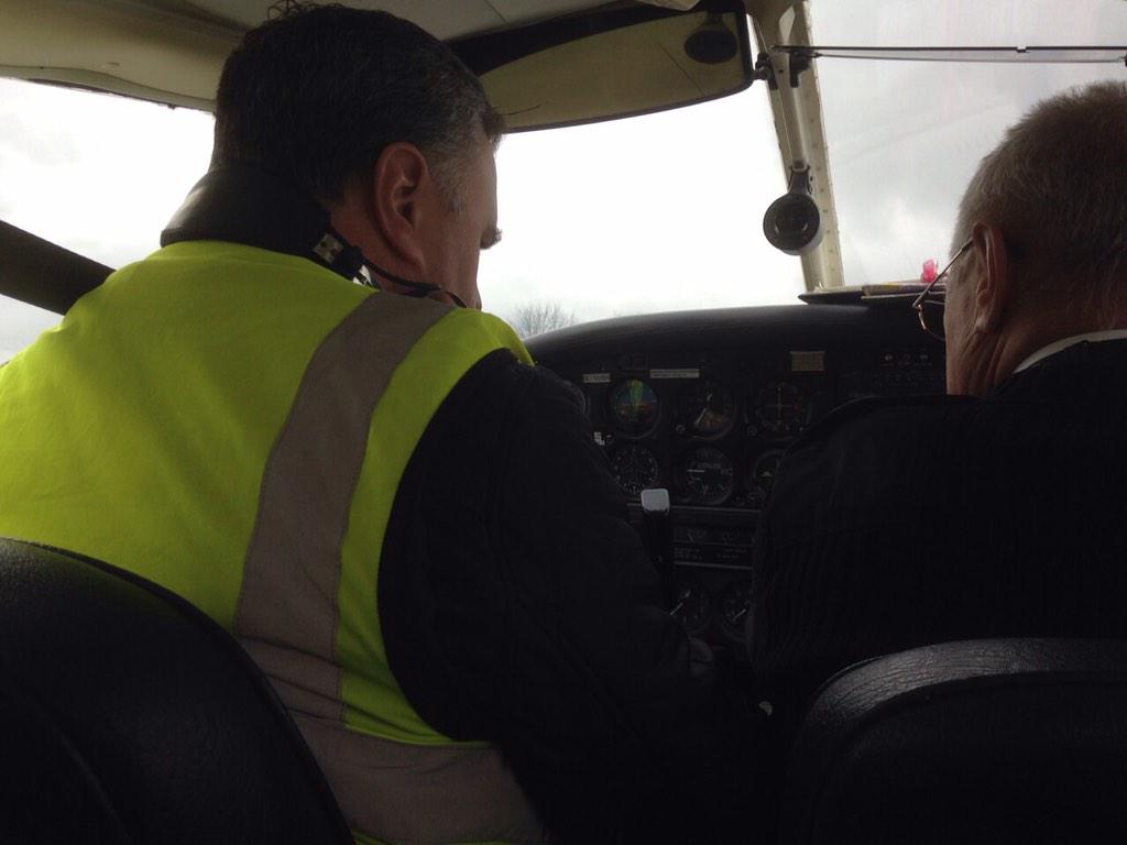 ftodg's tweet image. Enjoyed my first flying lesson #bitbumpy #bitofasqueeze