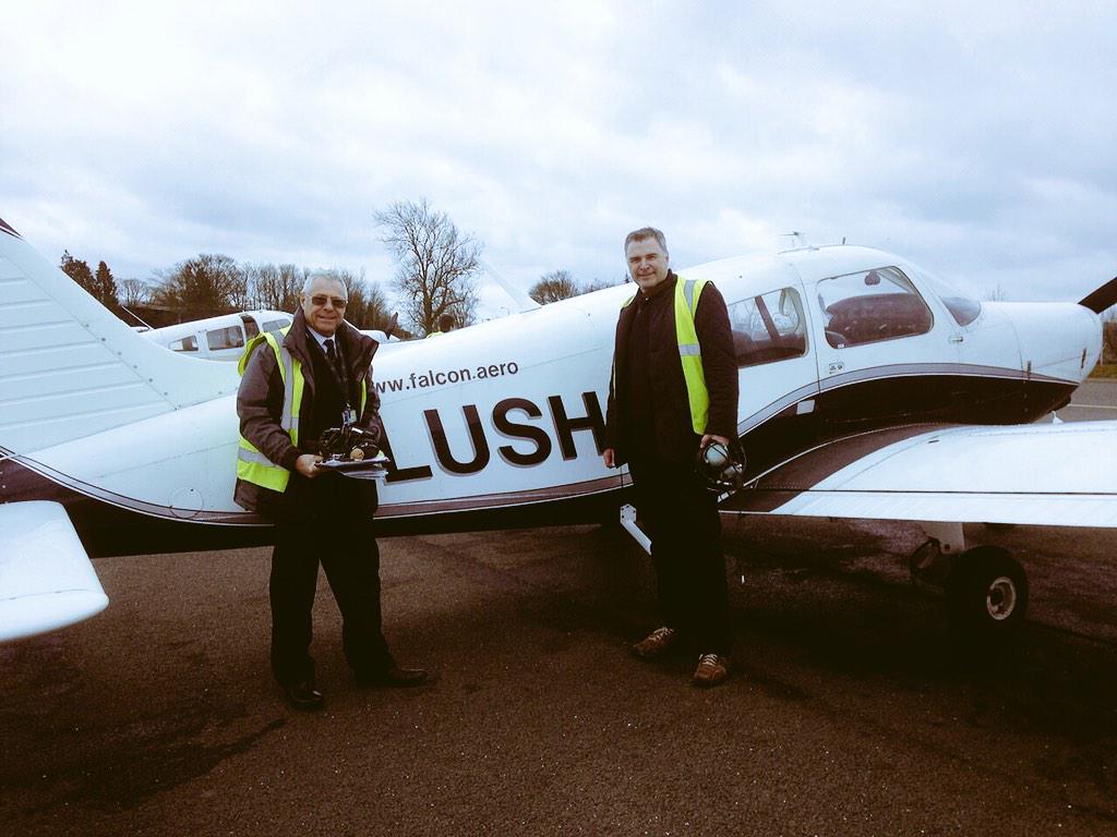 ftodg's tweet image. Enjoyed my first flying lesson #bitbumpy #bitofasqueeze