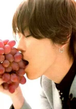 Happy birthday Kamenashi Kazuya, my first favorite Japanese singer/actor. The one who make me get into Janizu world 