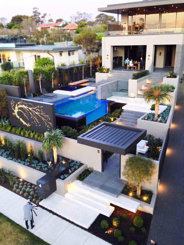 RichFamilyGoals's tweet photo. Can I move here😍😻 #HouseGoals  #richfamilygoals http://t.co/7PLhdDrxyW
