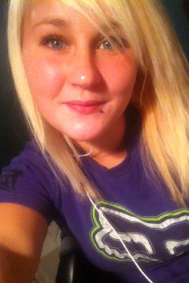 kittkatt617's tweet photo. Cut my hair... Feeling beautiful today!! 😍😍😍 #WeedSquad @timsullivan23 http://t.co/JIP69ohq1d